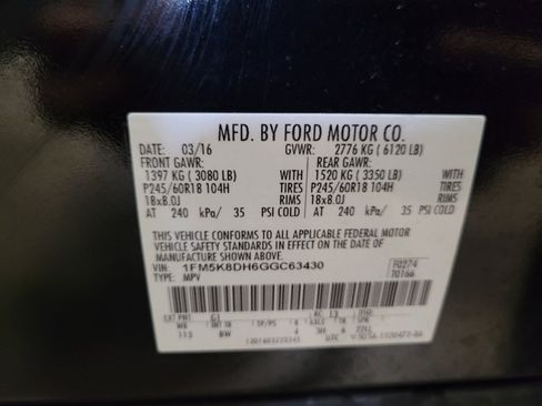 Used 2016 Ford Explorer XLT w/ Equipment Group 202A AWD/4WD image 33