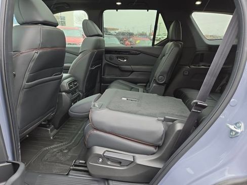 New 2025 Honda Pilot TrailSport image 33