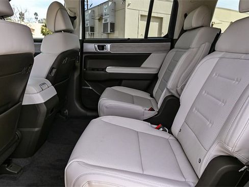 New 2025 Hyundai Santa Fe Calligraphy image 19