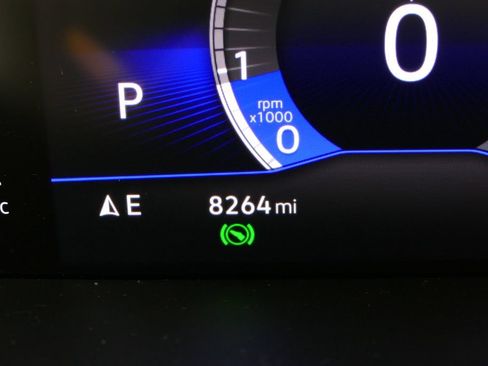 Used 2024 Volkswagen Taos SE AWD/4WD image 14