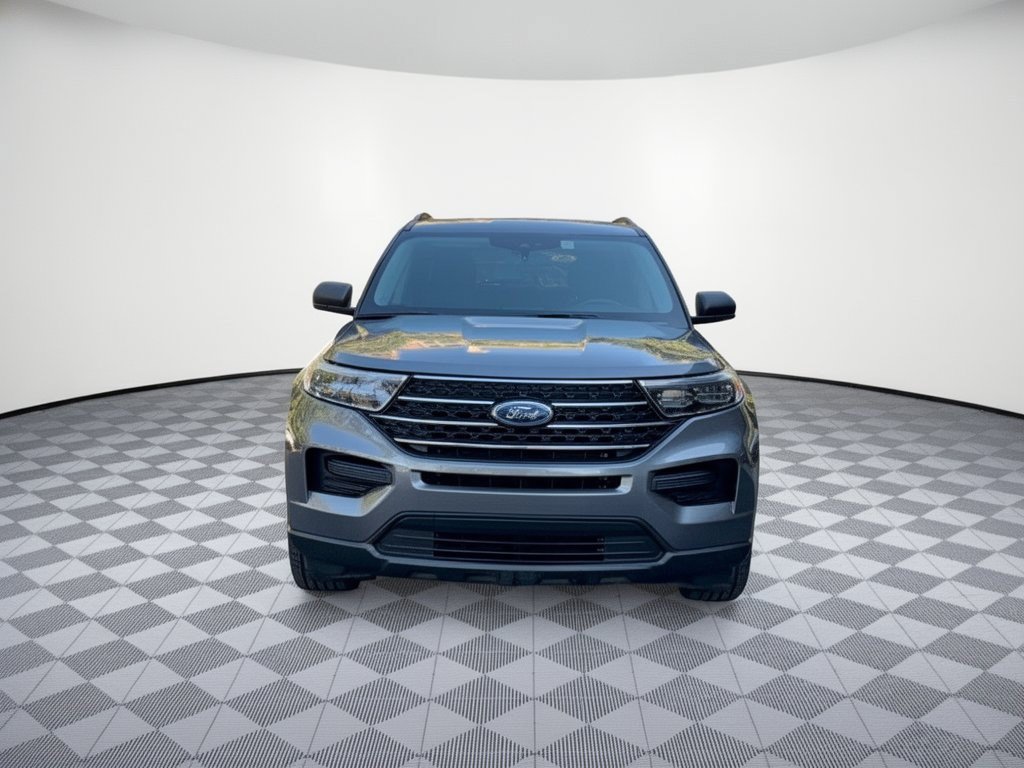 Used 2022 Ford Explorer XLT RWD image 6