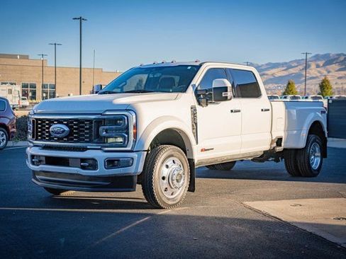 Used 2023 Ford F450 Limited w/ FX4 Off-Road Package image 13