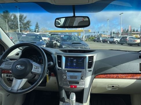 Used 2011 Subaru Legacy 3.6R Limited w/ Popular Equipment Group 2C image 6