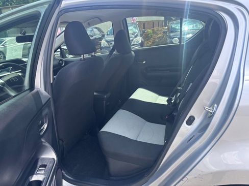 Used 2015 Toyota Prius C Two FWD image 16