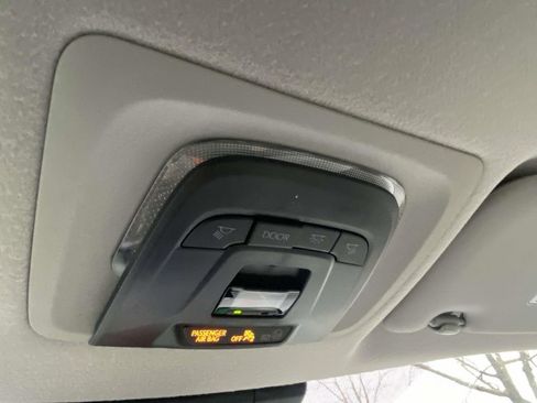 New 2026 Toyota Corolla Cross L image 40