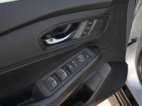 Used 2023 Honda Accord Sport image 12