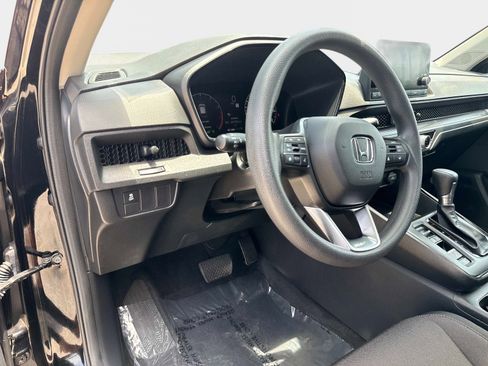 Used 2023 Honda CR-V EX image 16