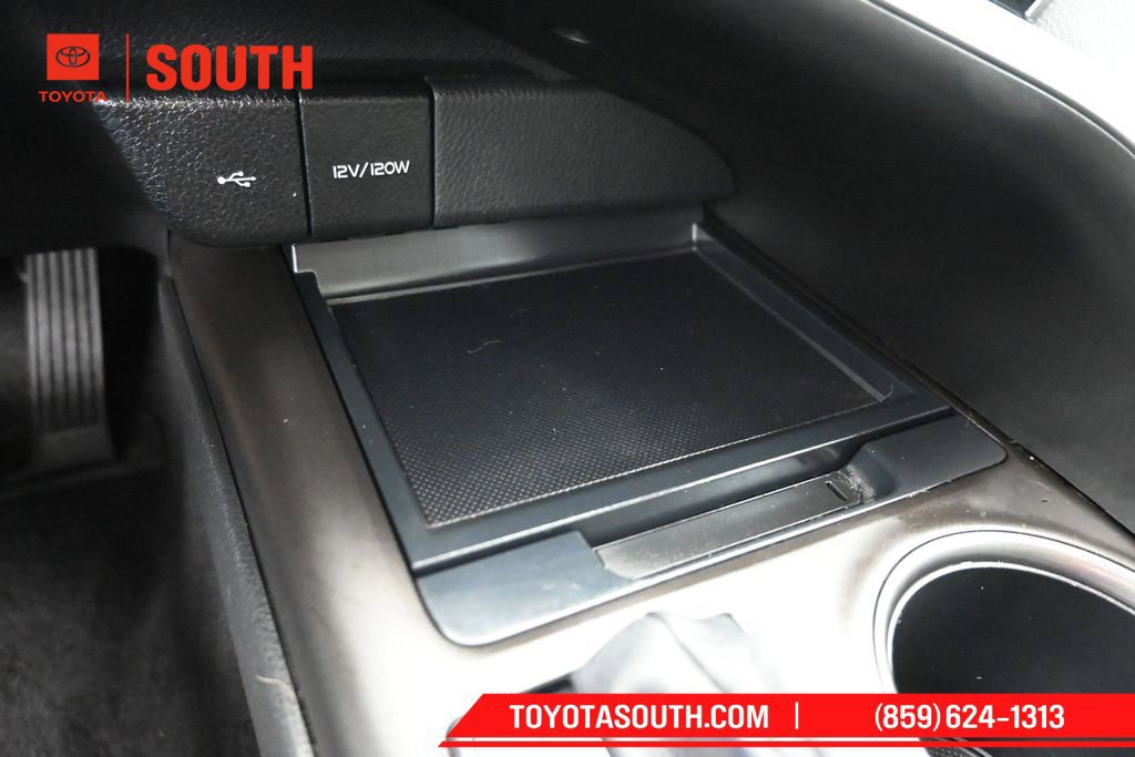 Used 2023 Toyota Camry SE w/ Convenience Package FWD image 21
