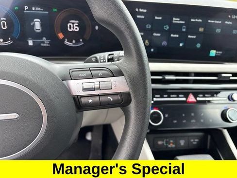 Used 2026 Hyundai Tucson SEL AWD/4WD image 18