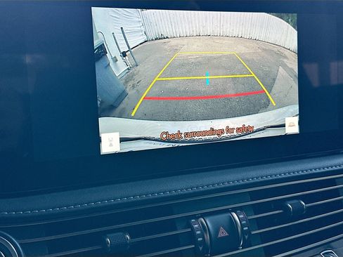 Used 2023 Lexus LS 500 RWD image 12