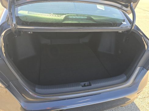 Used 2025 Honda Accord SE image 17