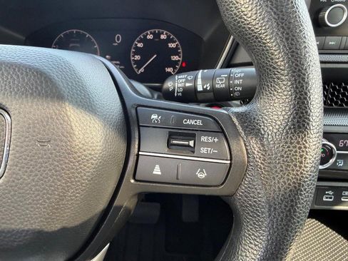 Used 2023 Honda CR-V EX image 13