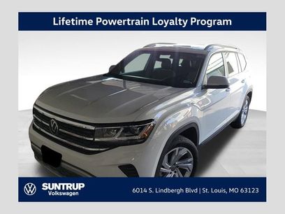 Used 2022 Volkswagen Atlas SE w/ Panoramic Sunroof Package