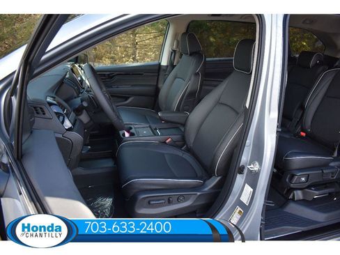 New 2026 Honda Odyssey Touring image 26