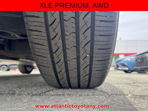 Certified 2023 Toyota RAV4 XLE Premium AWD/4WD image 39