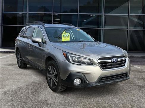 Used 2019 Subaru Outback 2.5i Limited image 2
