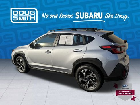 Used 2025 Subaru Crosstrek 2.0i Premium image 2