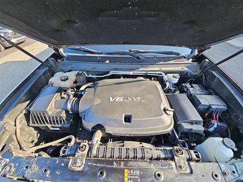 Used 2019 Chevrolet Colorado Z71 w/ Z71 Midnight Edition AWD/4WD image 33
