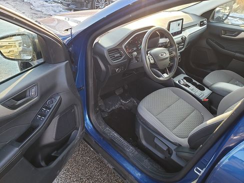 Certified 2022 Ford Escape SE w/ Cold Weather Package image 6