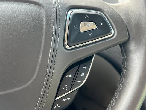 Used 2019 Lincoln MKZ Reserve w/ Reserve Plus Package FWD image 35