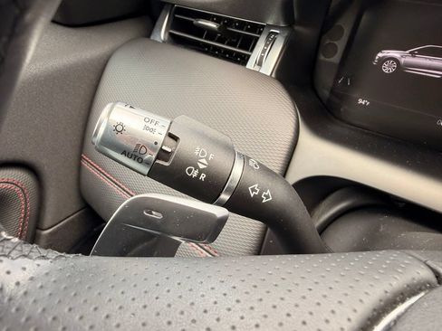 Used 2021 Land Rover Discovery Sport SE R-Dynamic AWD/4WD image 21