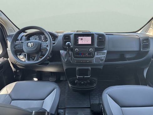 Used 2026 RAM ProMaster 2500 w/ Convenience Group FWD image 11