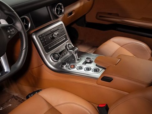 Used 2011 Mercedes-Benz SLS AMG SLS AMG image 56
