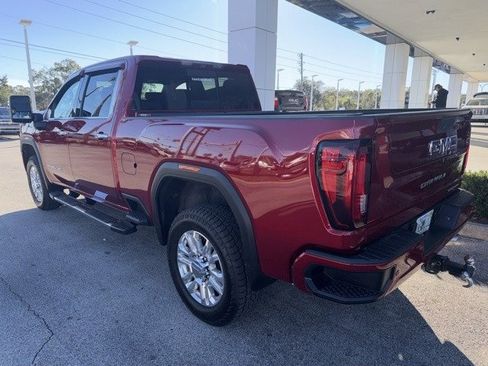Used 2021 GMC Sierra 2500 Denali image 8