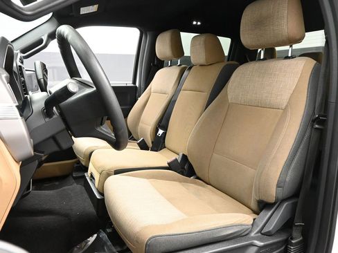 Used 2023 Ford F150 XLT image 9