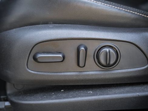 Used 2019 Chevrolet Equinox Premier AWD/4WD image 33