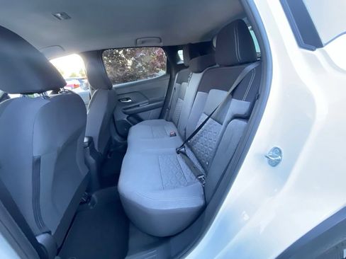Used 2026 Nissan Kicks SV w/ Cold Weather Package AWD/4WD image 18