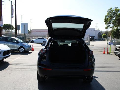 Used 2021 MAZDA CX-30 FWD 2.5 S w/ Select Package image 8