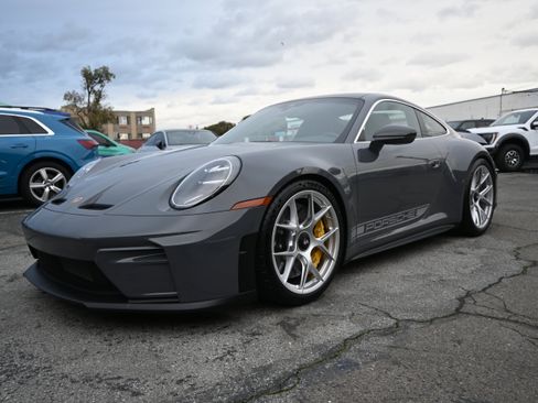 Used 2026 Porsche 911 GT3 image 2