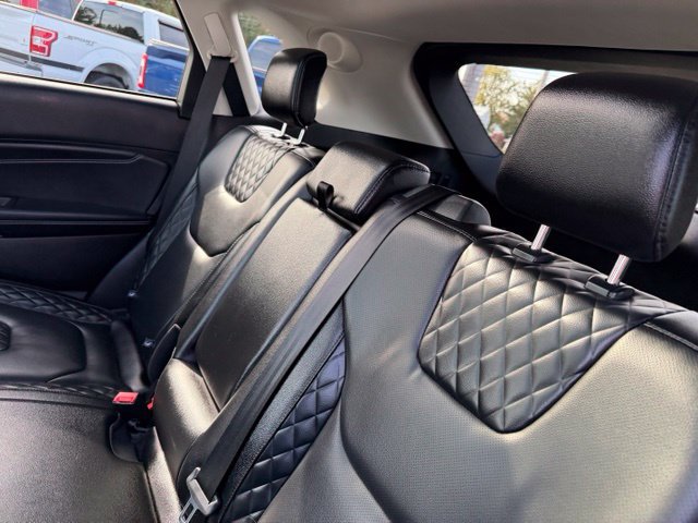 Used 2024 Ford Edge Titanium w/ Equipment Group 301A AWD/4WD image 39