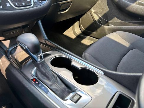 Used 2023 Chevrolet Malibu LT image 25