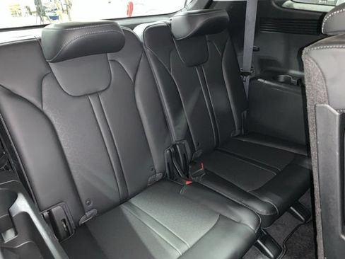 Used 2023 Kia Sorento S AWD/4WD image 23