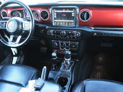 Used 2018 Jeep Wrangler Unlimited Rubicon AWD/4WD image 22