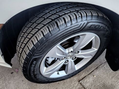 Used 2018 Honda Odyssey EX-L image 40