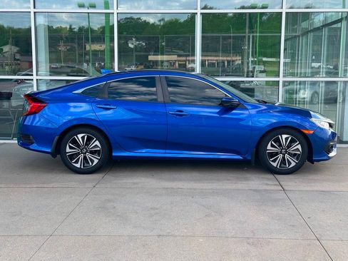 Used 2017 Honda Civic EX-L image 10