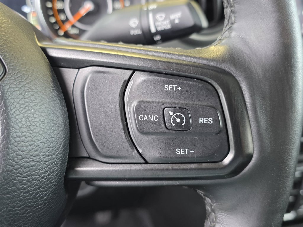 Used 2021 Jeep Gladiator Sport AWD/4WD image 23