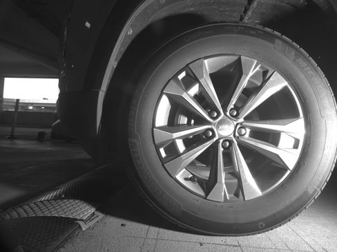 Used 2025 Chevrolet Equinox LT image 12