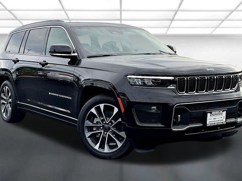 New 2025 Jeep Grand Cherokee L Overland w/ Advanced Protech Group III AWD/4WD image 1