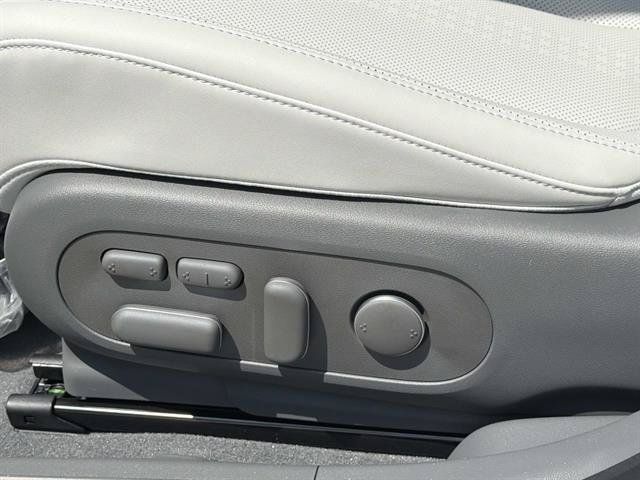 New 2026 Hyundai Ioniq 5 Limited RWD image 18