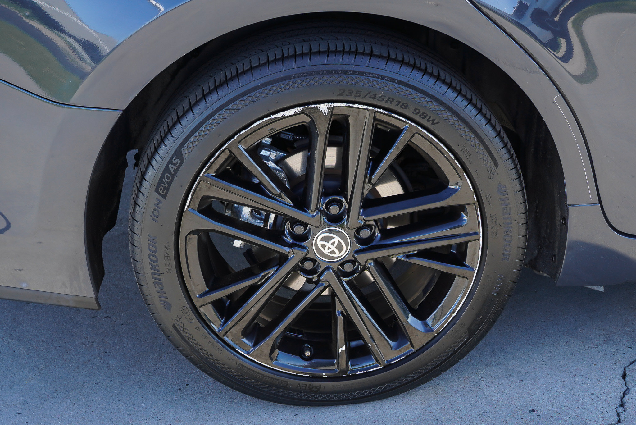 Certified 2025 Toyota Camry SE AWD/4WD image 11