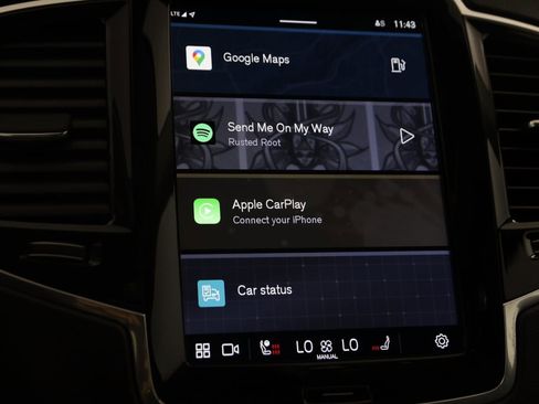 Used 2024 Volvo XC90 B5 Plus image 34