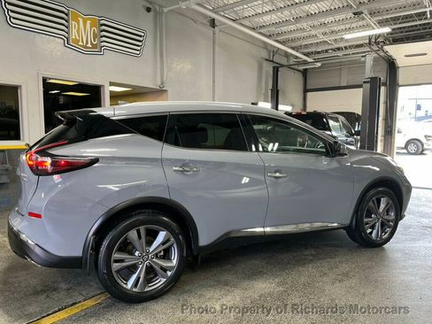 Used 2024 Nissan Murano Platinum image 2
