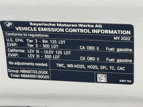 Used 2022 BMW X5 xDrive40i w/ Parking Assistance Package image 60