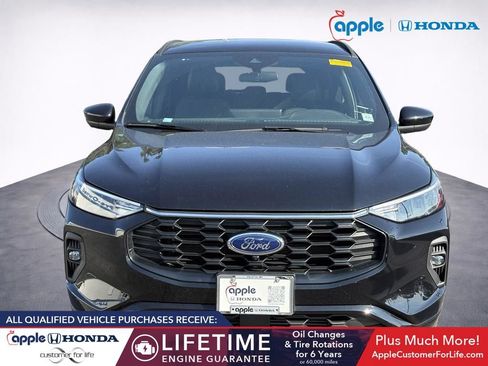 Used 2023 Ford Escape ST-Line Select w/ Tech Pack #2 AWD/4WD image 2