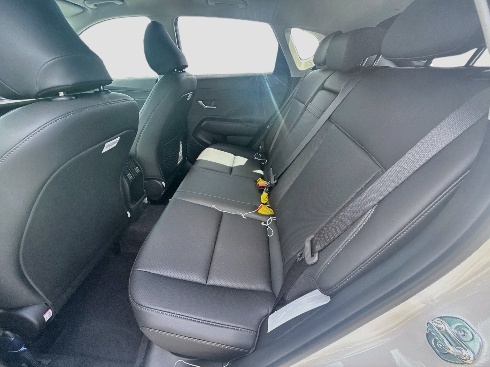 New 2027 Hyundai Kona Limited FWD image 18