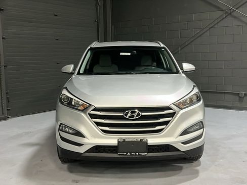 Used 2018 Hyundai Tucson SEL AWD/4WD image 2